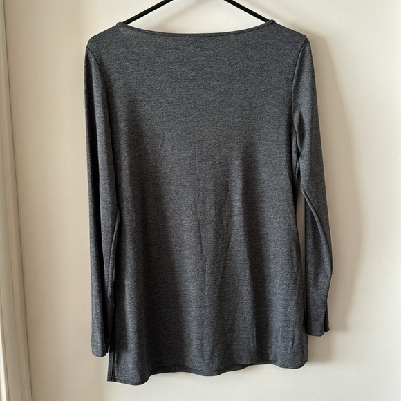 Like New Ann Taylor Scuba Tee - Picture 6 of 7